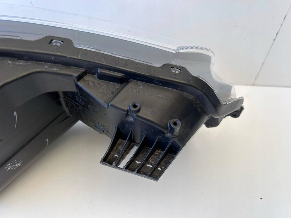 фото №7, Renault zoe ii lift лампа левая перед 260602157r оригинал