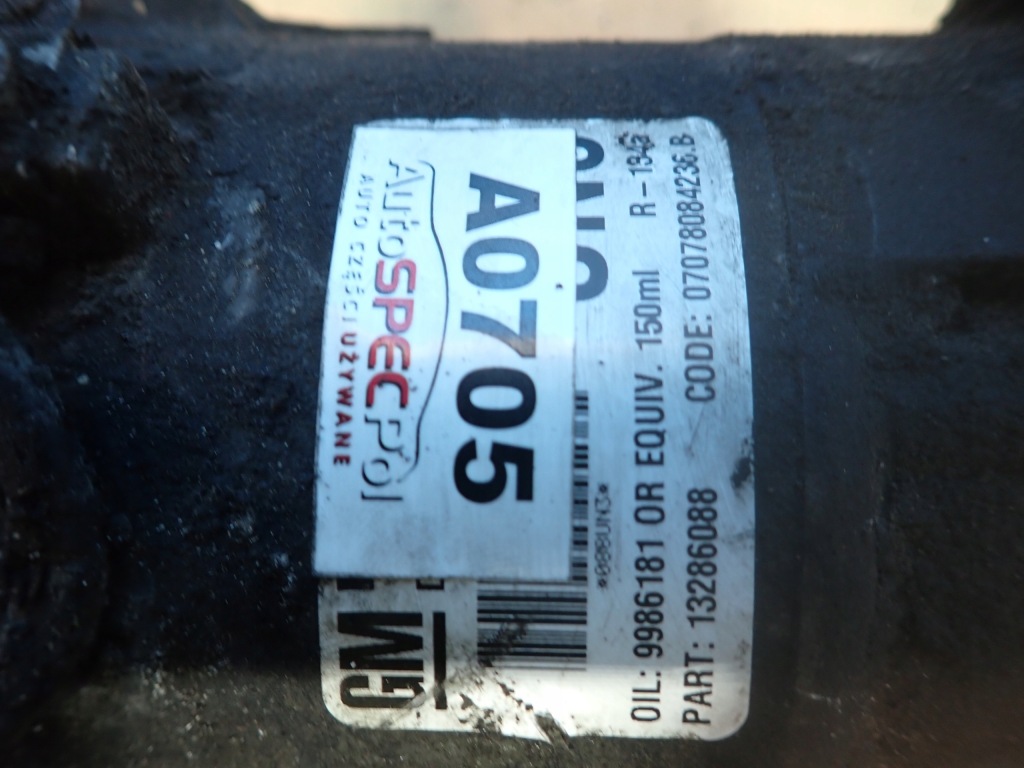 Szt компрессор кондиционера opel 13286088 в Украине