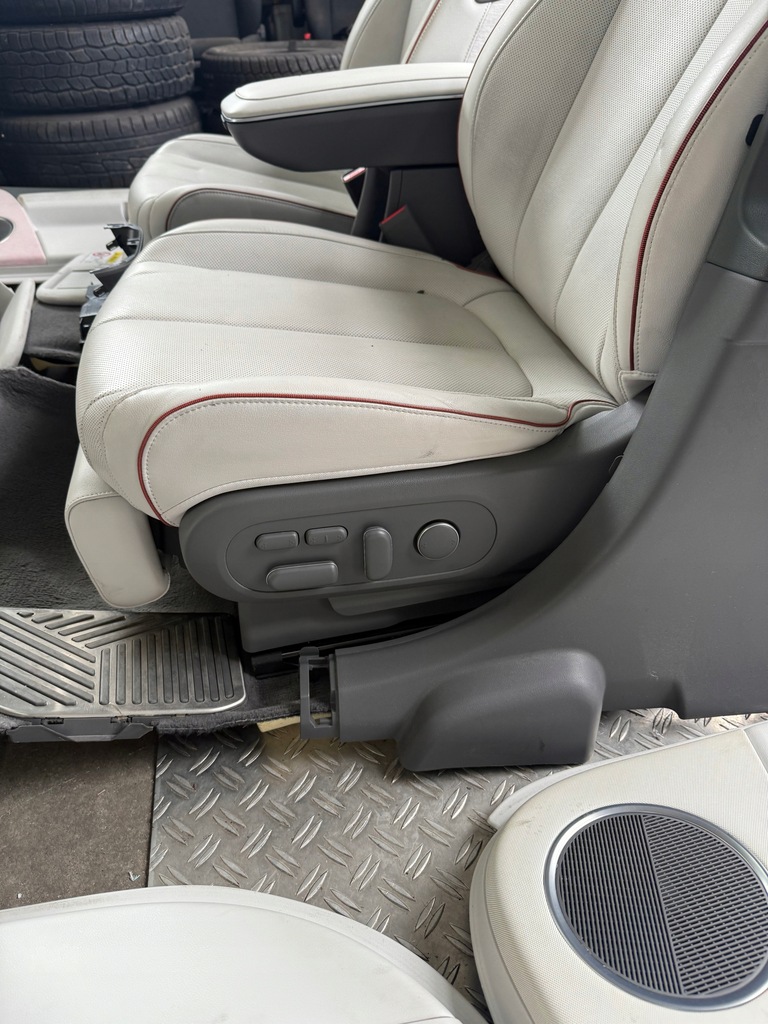 фото №11, Hyundai ioniq v 5 21- сиденья заднее сиденье обшивки салон комплект