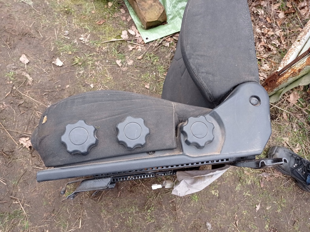 фото №10, Сиденье левый водителя nissan primera p12