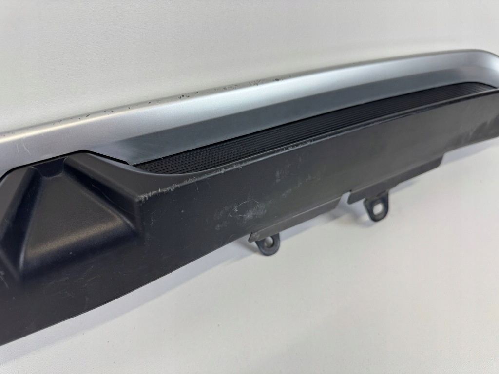 Lexus ct200h спойлер накладка бампера задня 5219976010 Зі Шроту