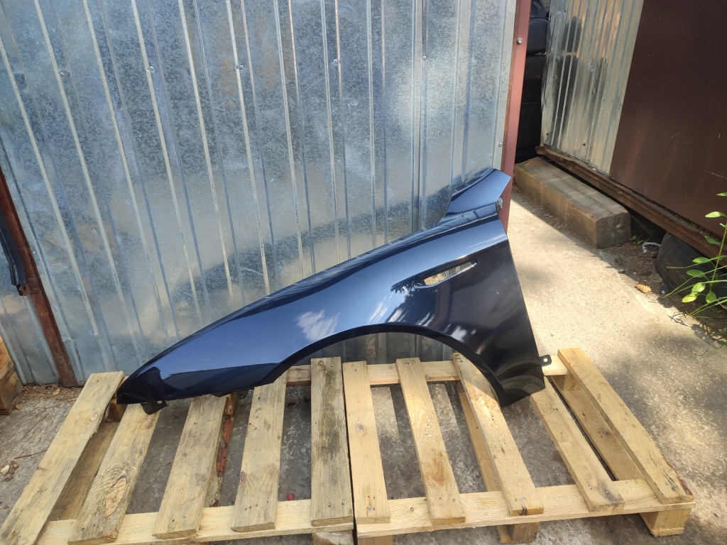 Крила лівий перед передній alfa romeo model 159 09.05-12.12r 876 оригінал в Україні