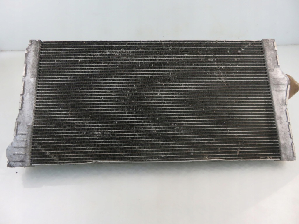 Радиатор воды bmw 5 f10 520 d 8509177 Киев