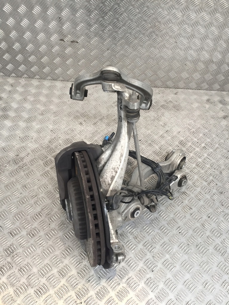 фото №1, Mercedes w206 rwd підвіска праве поворотний кулак права перед передня комплект