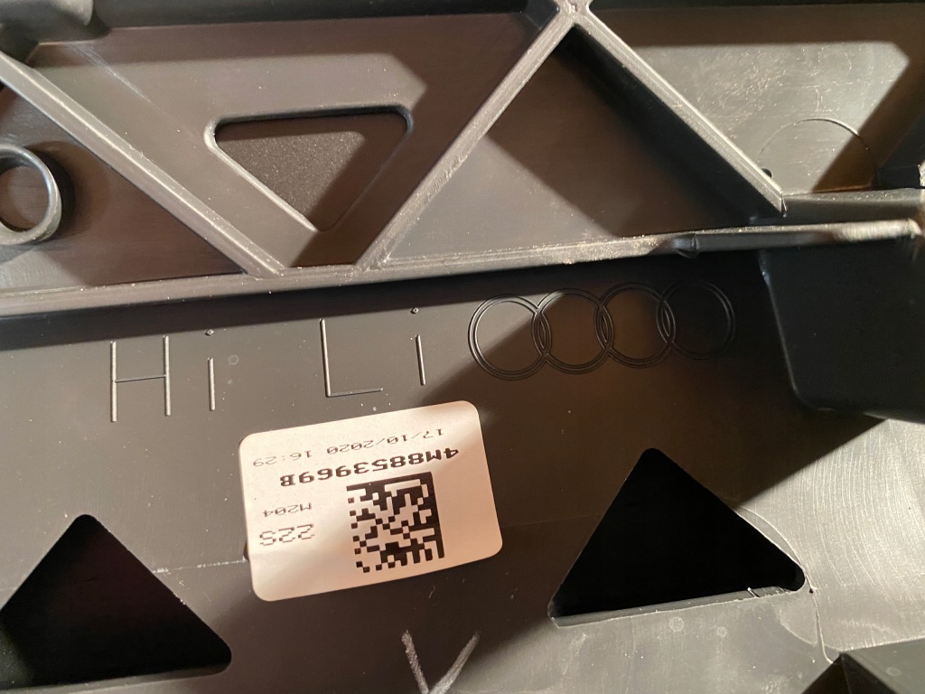 фото №10, Audi q8 4m8 молдинг дверь левый задняя задняя 4m8853969