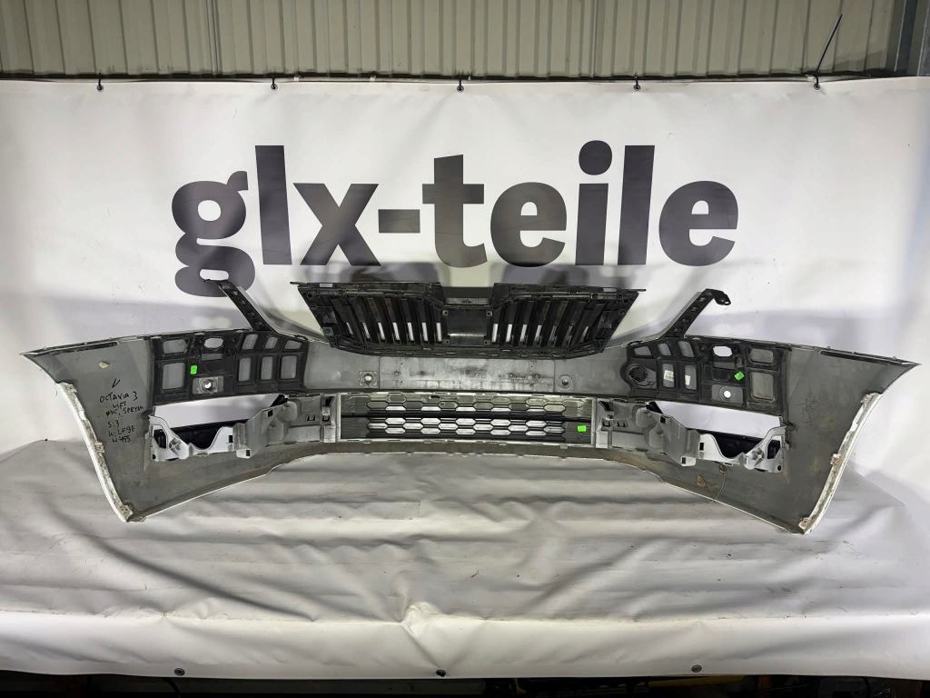 Skoda octavia 3 рестайлинг  бампер перед передний sprysk, pdc lf9e 5e0807221n Недорого
