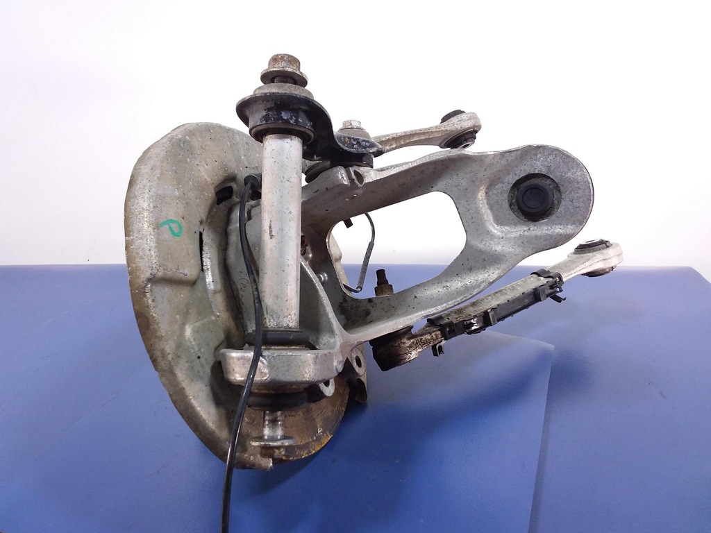 фото №5, Bmw x6 e71 поворотний кулак задня права ступиця 6770984