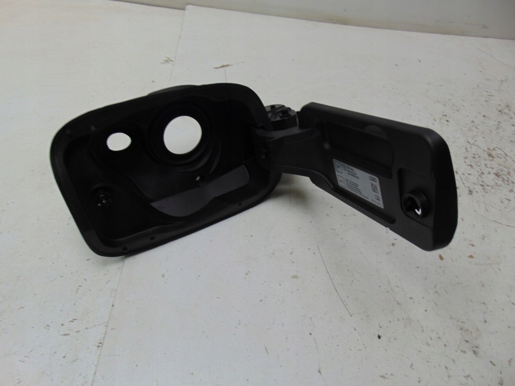 Купить Крышка заливной топлива кронштейн audi a6 новый model 4p0809906
