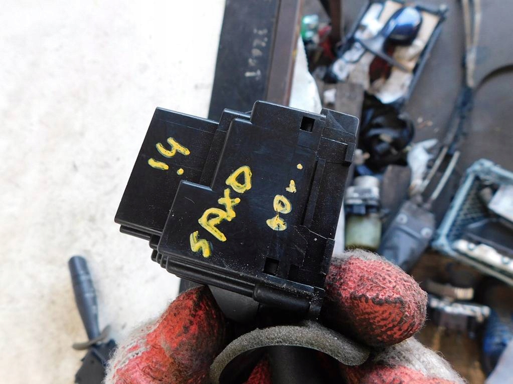 фото №10, Citroen saxo 1.4 00r перемикач двірник