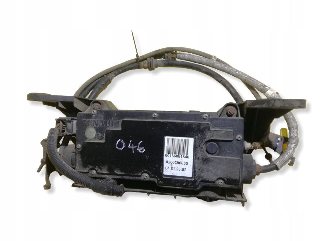 фото №1, Renault scenic ii тормоз ручной электрический 8200396850