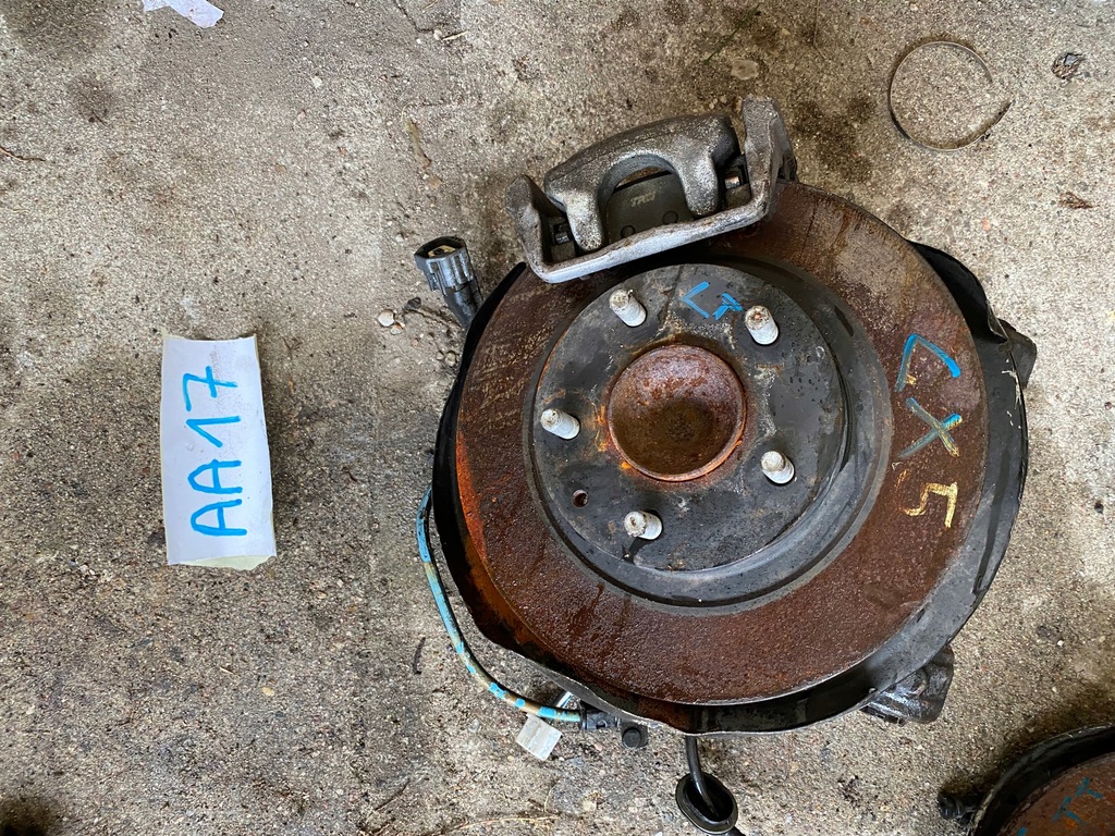 фото №1, Поворотный кулак левый задняя mazda cx5