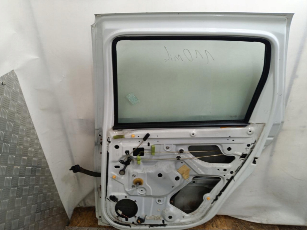 фото №6, Dacia duster i дверь задняя правое ov369