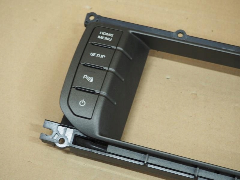 фото №2, Панель радио рамка панели range rover evoque