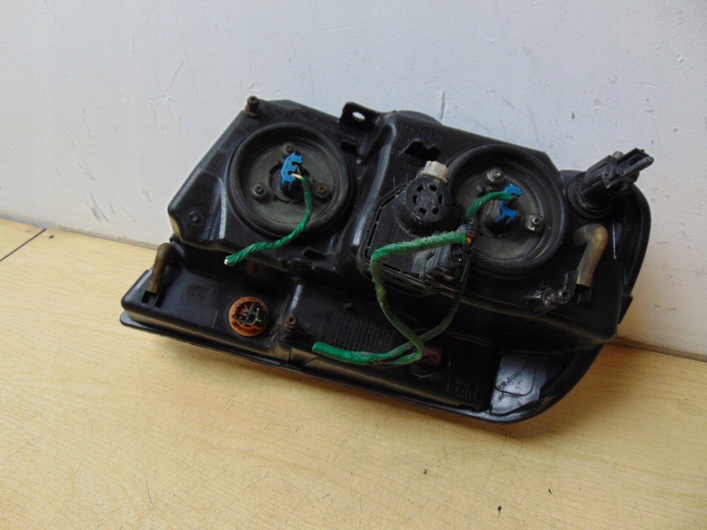 фото №13, Лампа правая перед jeep cherokee wj 99-04 europa