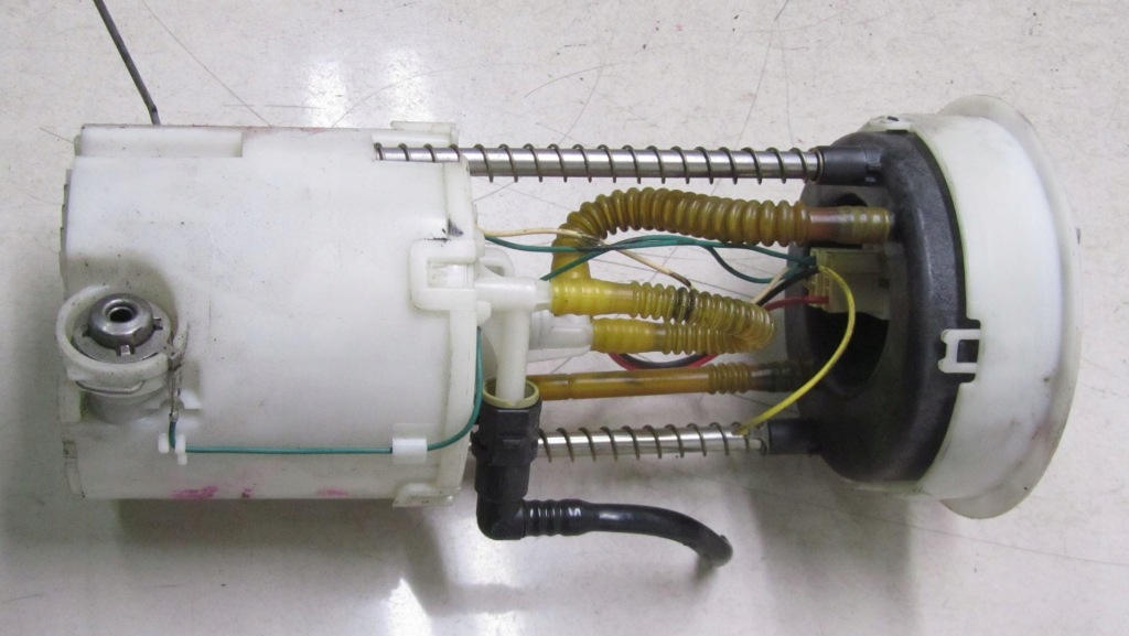 фото №7, Grand vitara ii 2.4 насос топлива 15100-78k0 142