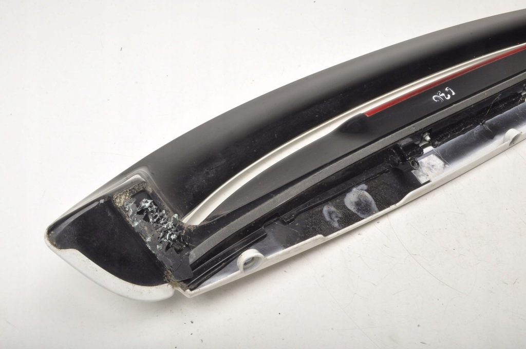 фото №10, Volvo c30 спойлер спойлер крышки 30762986 lift 614-46