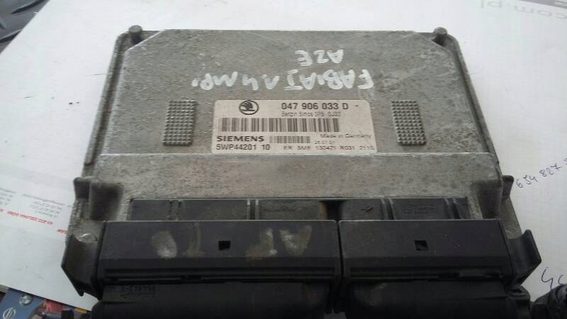 фото №1, Бортовой компьютер блок управления 047906033d