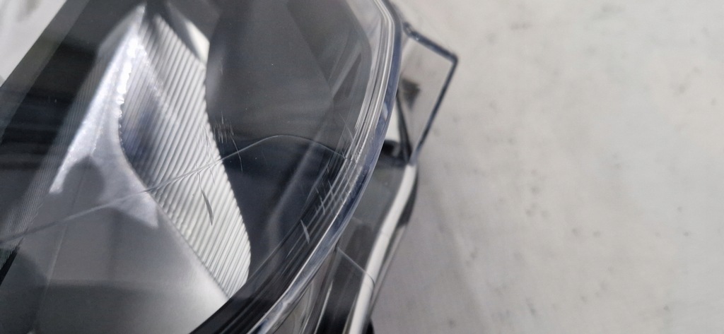 фото №8, Opel combo e звичайна h7 led лампа передня права