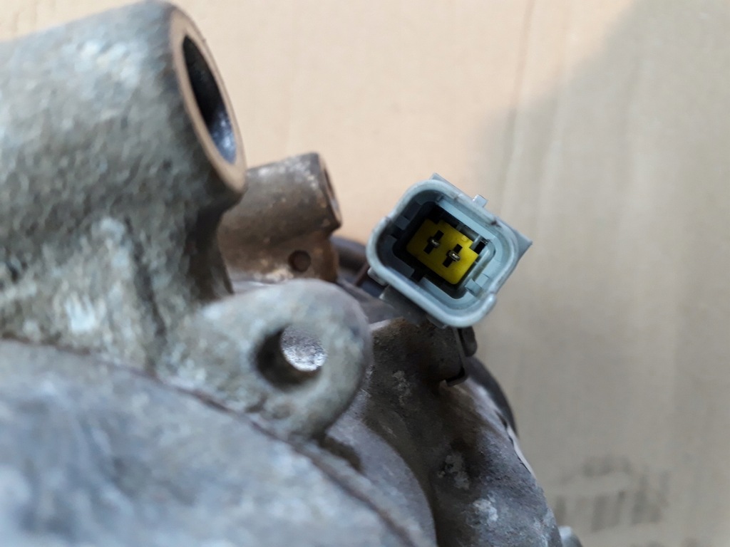 фото №5, Компресор кондиціонера clio iii 1.2 tce 8200819568