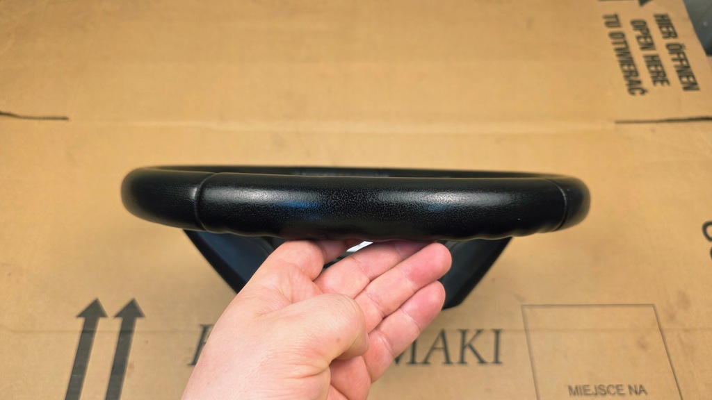 фото №9, Focus mk3 10-14 r kuga mk2 12-16 c-max 2 przedlift воздуховод кожа ładna !