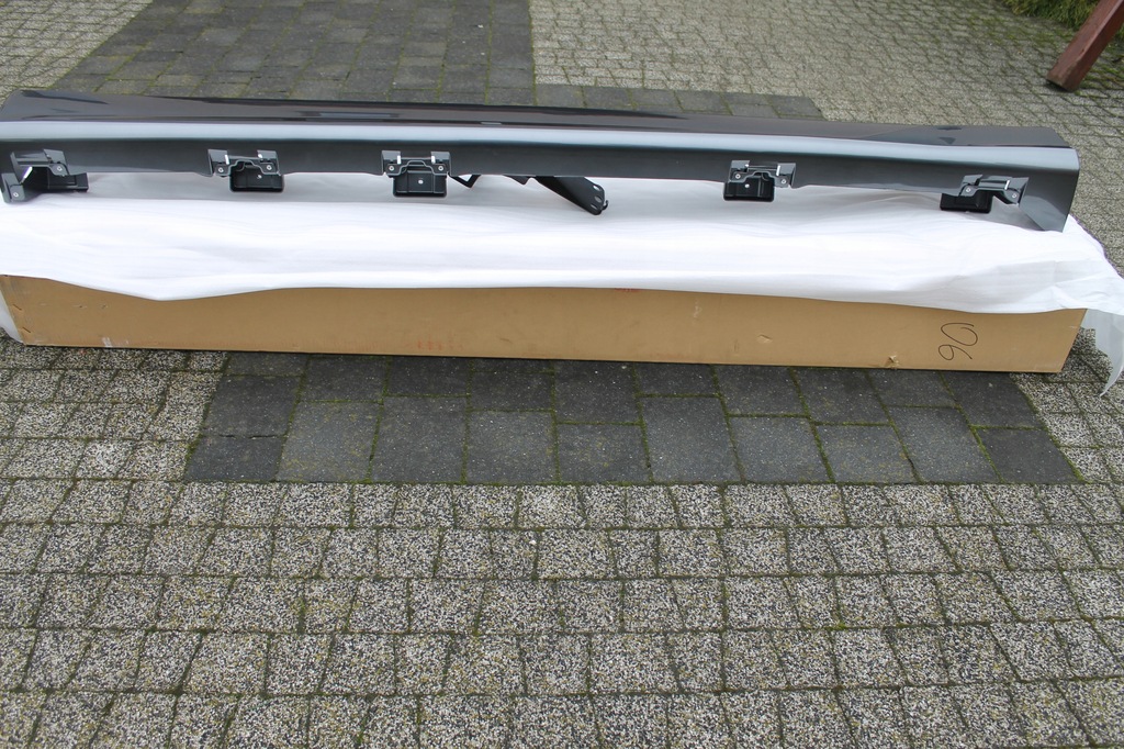 фото №5, Накладка накладка порог левая phev outlander iii