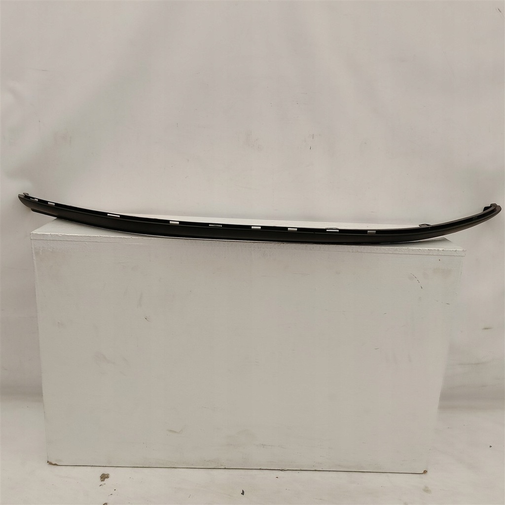 фото №1, Накладка накладка-спойлер бампер перед renault zoe 2012-2016 620102855r