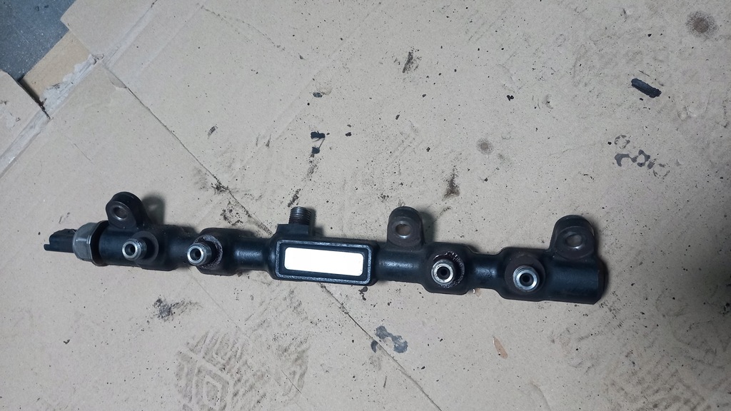 фото №1, Молдинг впрыскная ford mondeo 05r