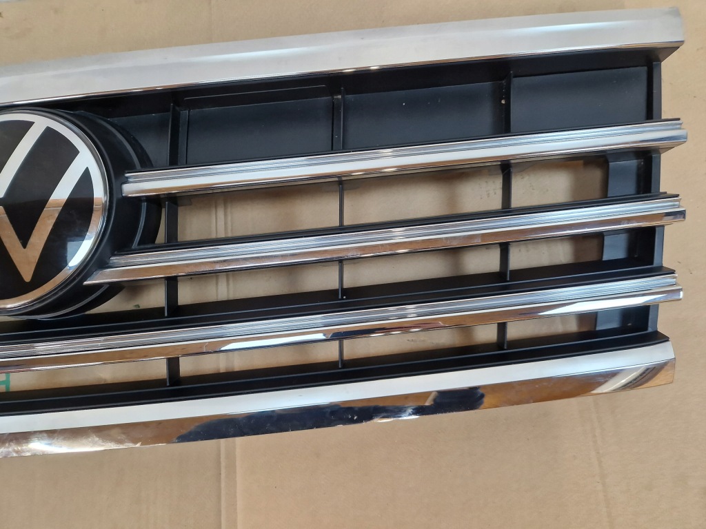 Vw touareg 3 3 решётка  решётка радиатора решётка бампера 760853696 Недорого