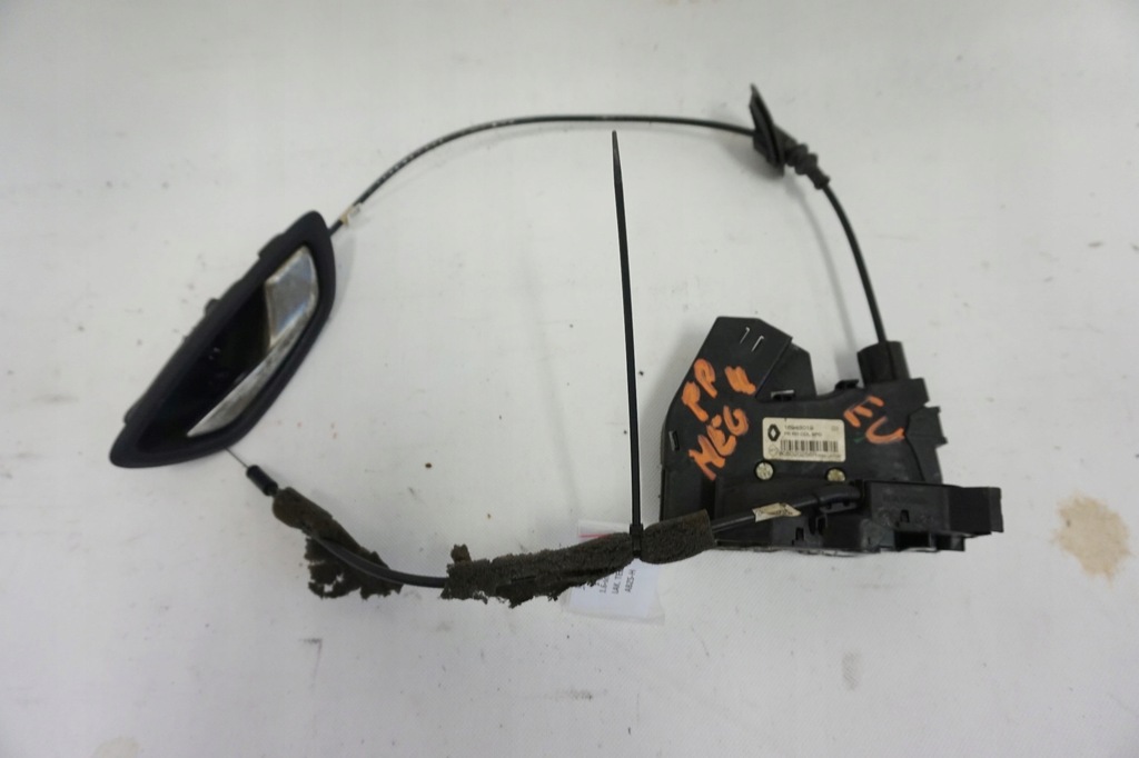 фото №1, Замок правий передній renault megane iv 4 805020256r