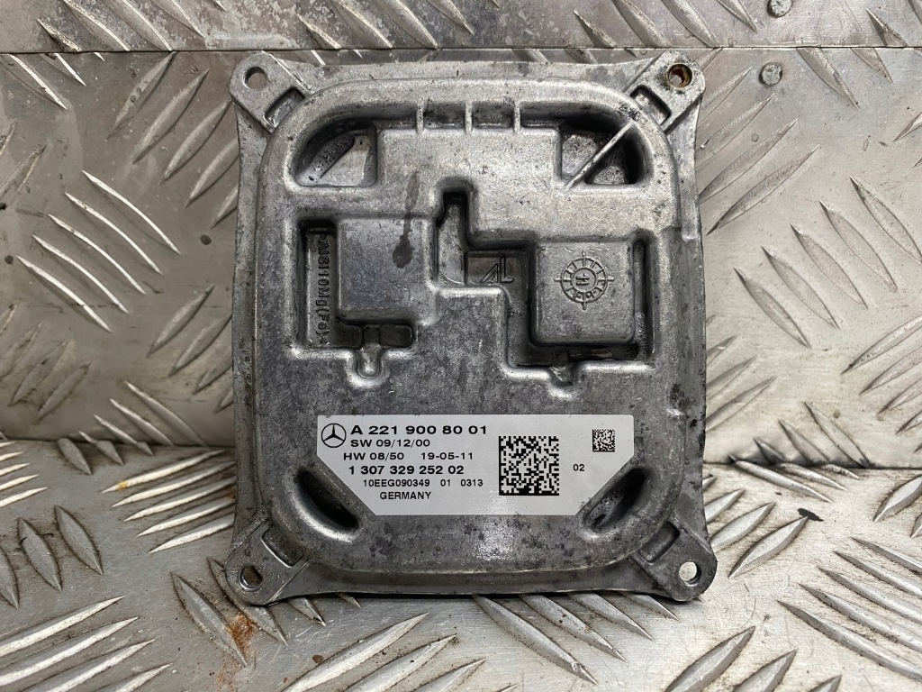фото №1, Mercedes w221przetwornica led 2219008001 105tyś