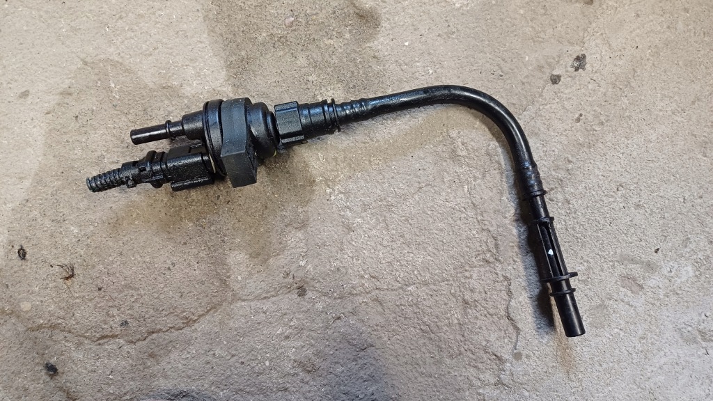 Купити Opel crossland 1.2 b клапан вакууму 9671744280