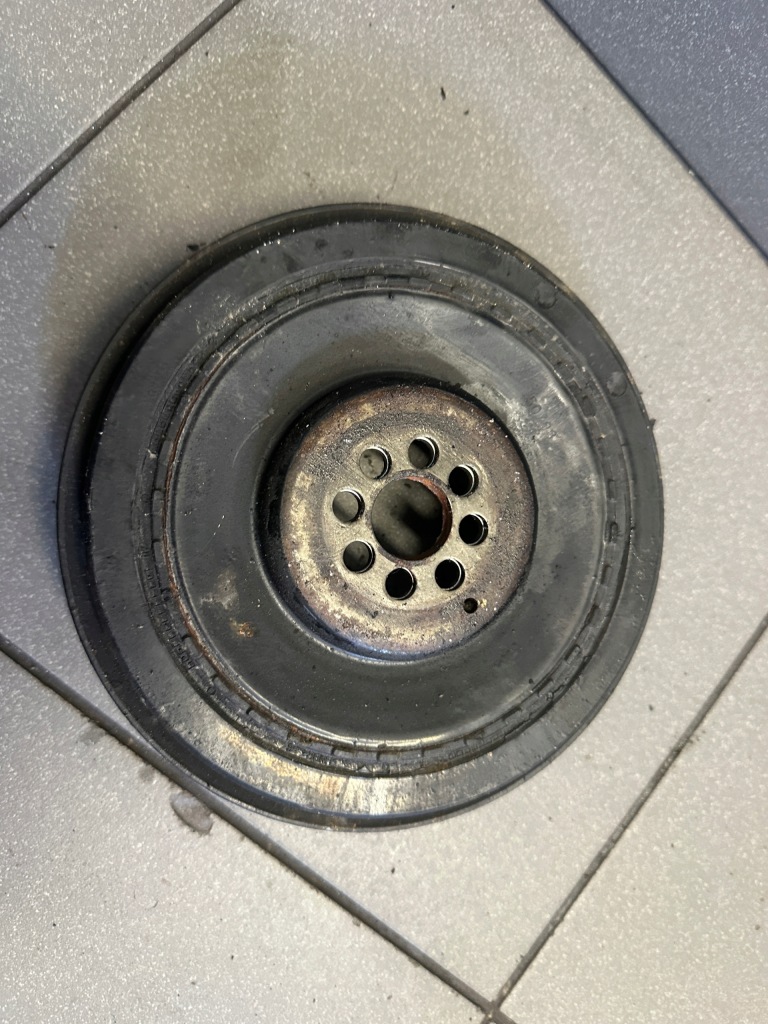 фото №4, Шкив коленчатого вала коленчатого audi a6 c6 fl 3.0 tdi cdy 059105251aj