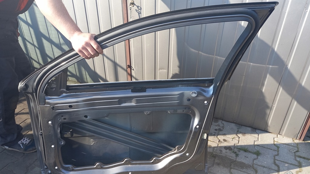 фото №9, Двері праве перед volvo xc70 ii 472-46 07-16r