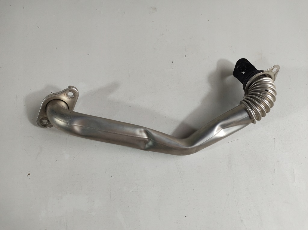 фото №1, Volvo v60 2.0-12 трубка egr