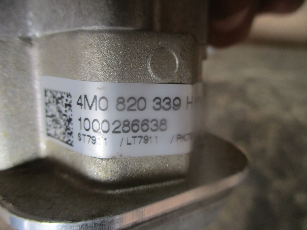 фото №9, Шланг кондиціонера 4m0816738m vw touareg iii