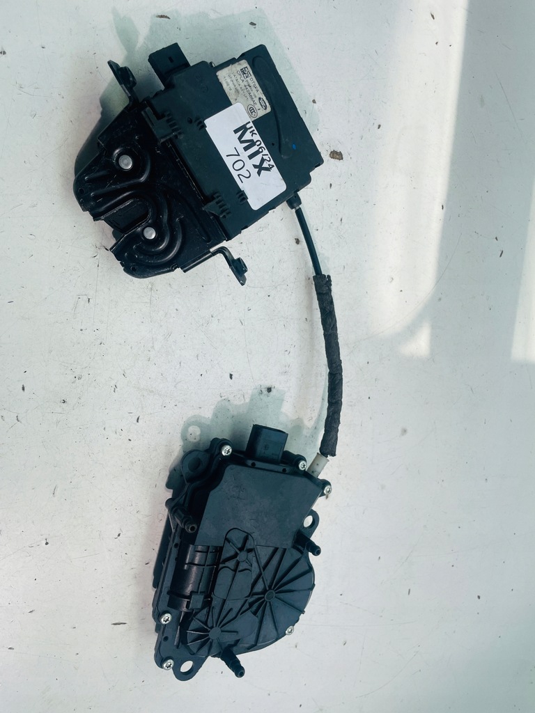 фото №1, Замок доводчик крышки cpla442a66ae cpla404c10ad jaguar f-pace 15-