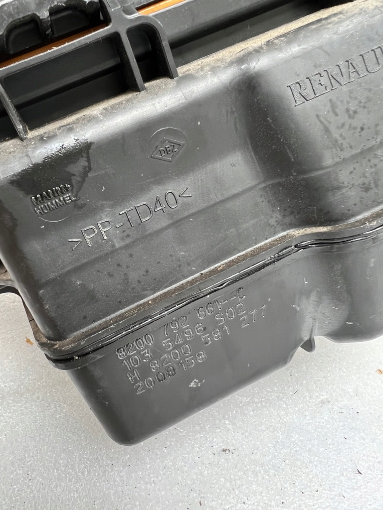 фото №6, Корпус фільтра повітря renault 8200792661c