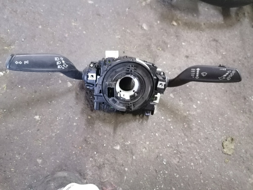 фото №1, 8v0953521 переключатель комбинированный audi a3 8v