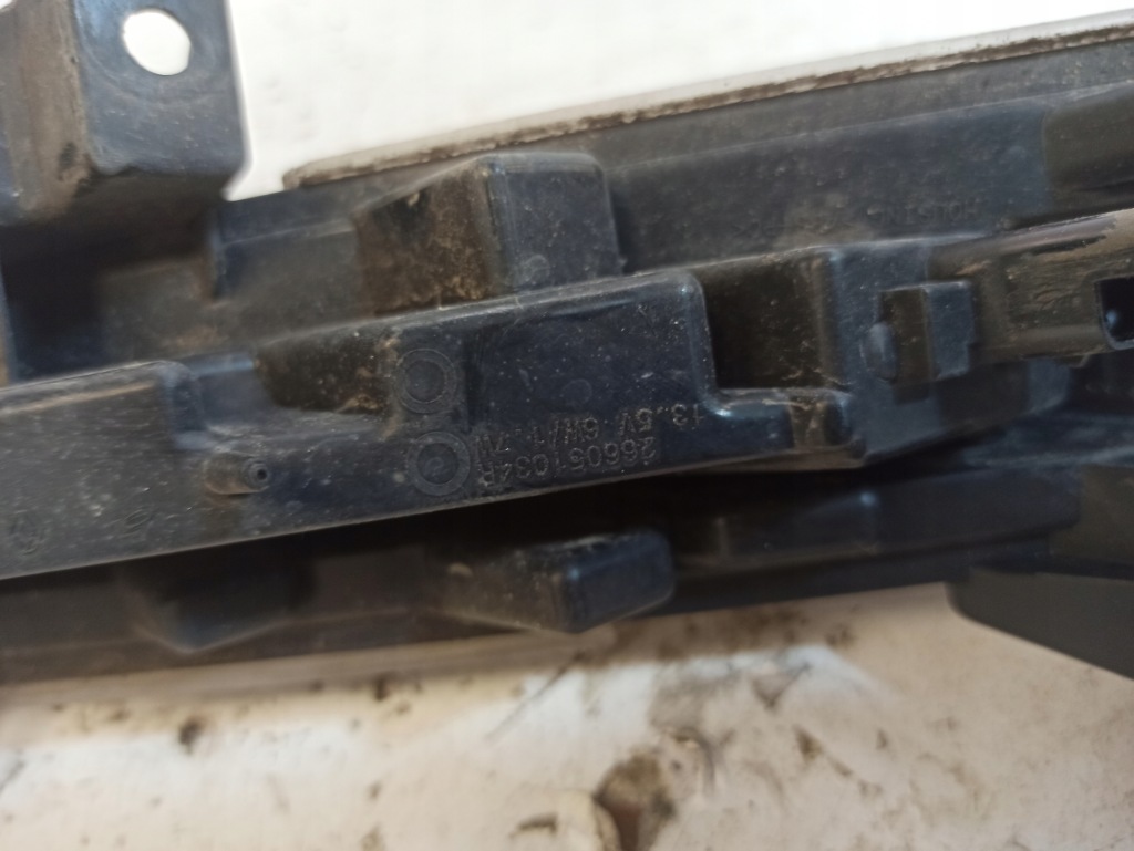 Купить Renault clio iv 4 0.9 tce противотуманная фара led drl левый 266051034r