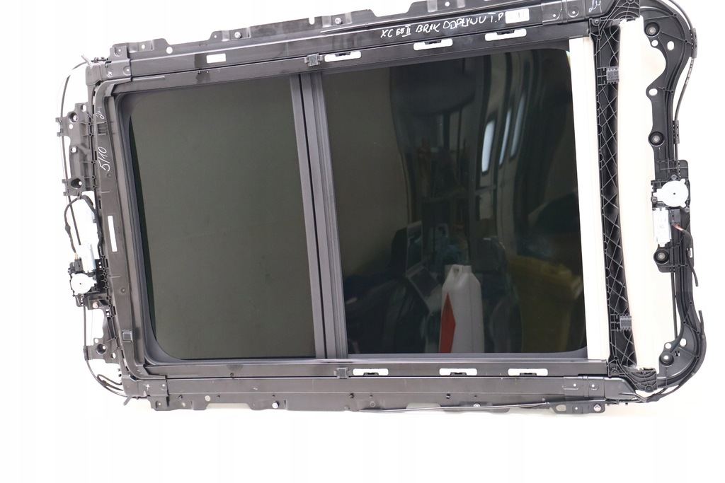 фото №14, Volvo xc60 ii панорама люк 10049609