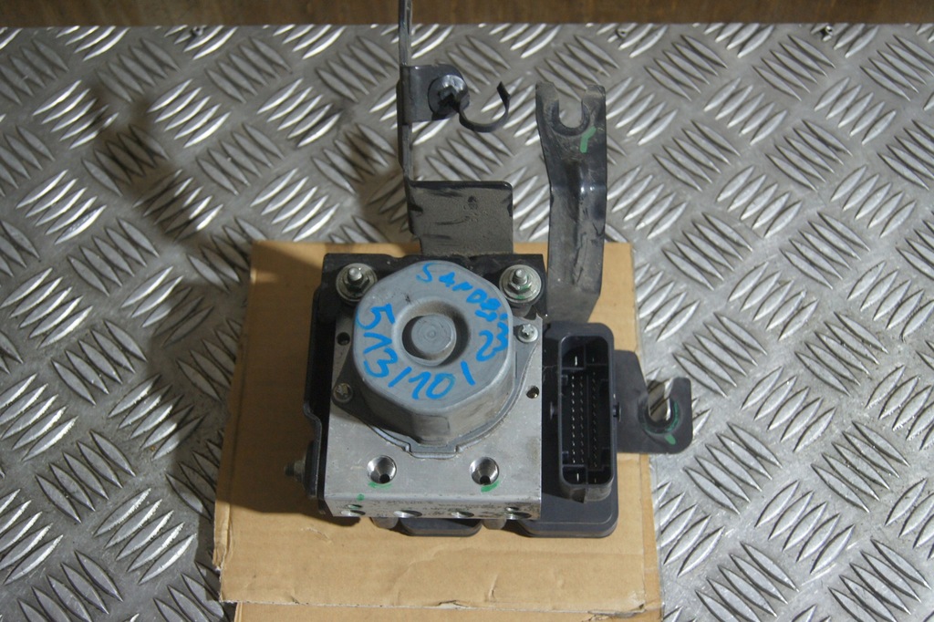 фото №1, Насос abs sandero logan clio 476608644r