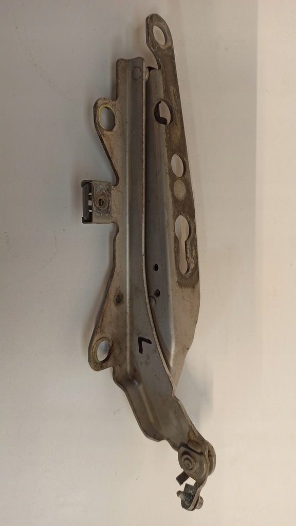 фото №1, Петля капот лівий volvo xc70 30745017