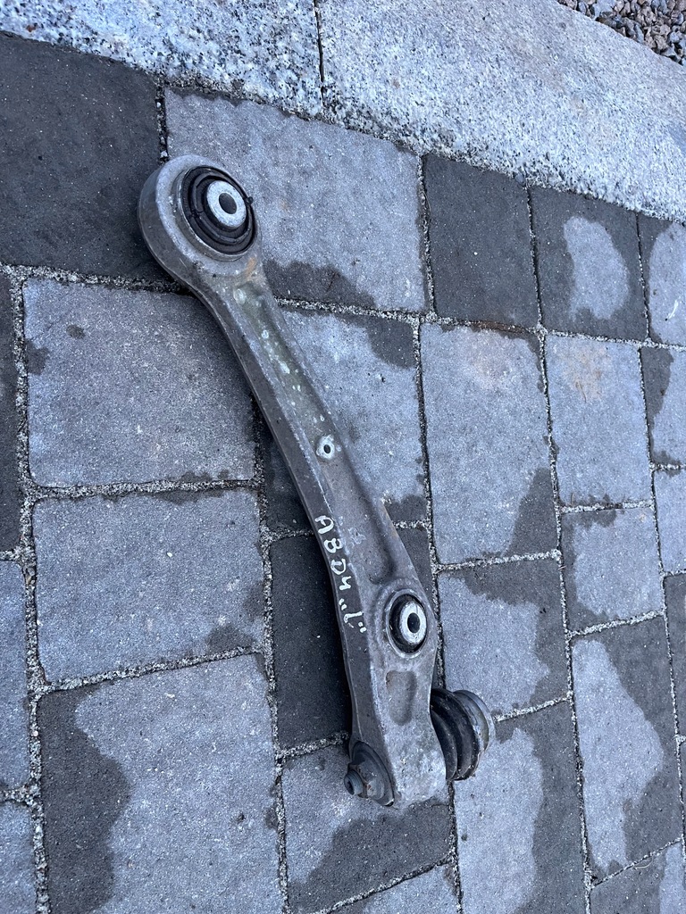 фото №1, Audi a8 d4 4h важіль перед лівий