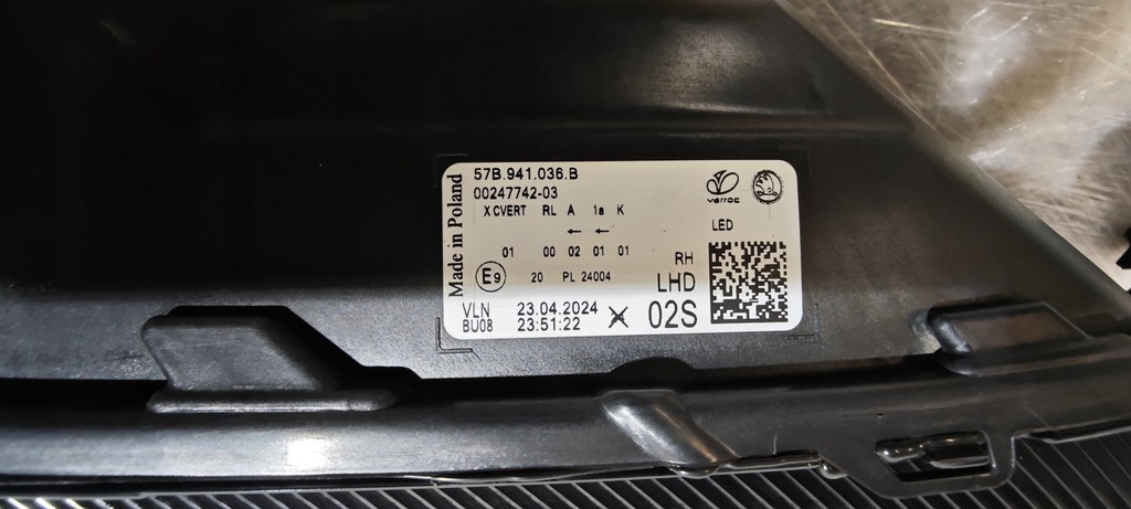 фото №10, Лампа правый перед skoda karoq 57b lift crystal lighting