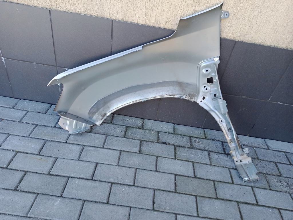 фото №13, Dacia duster 2 ii 17- крыло правый передний