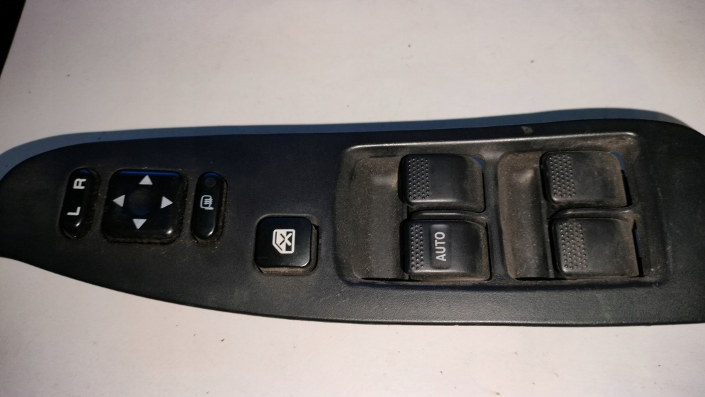 фото №1, Панель перемикач вікон subaru legacy outback ii 2000-2004