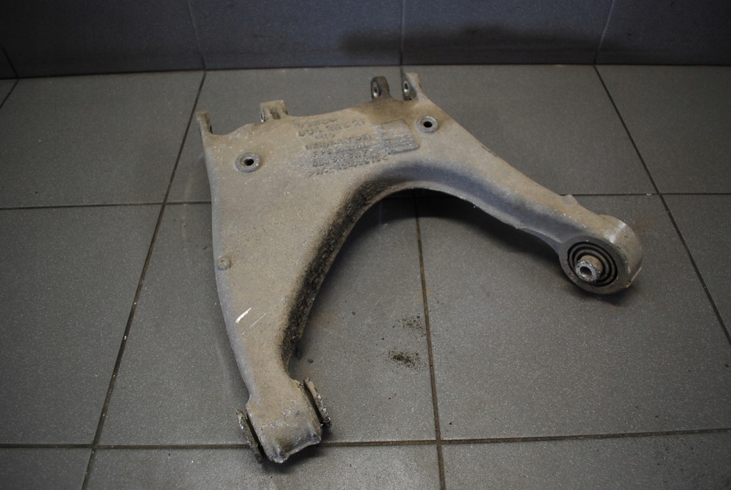 фото №6, Рычаг левый задняя нижний audi a8 d3 4e0511511f