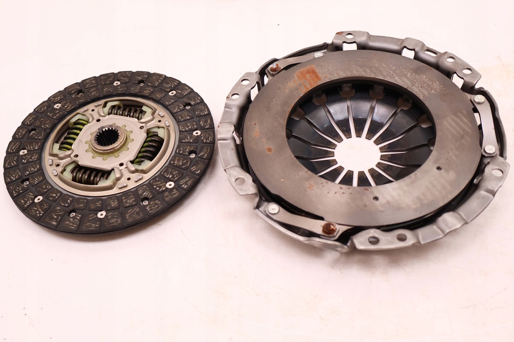 фото №5, Toyota yaris auris corolla srzęgło прижим '04008-36112