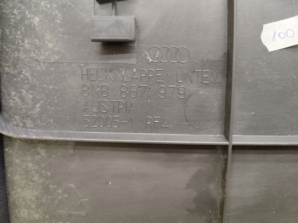 фото №9, Защита обивка обшивка крышки багажника задняя audi tt 8n lata 1998-2006