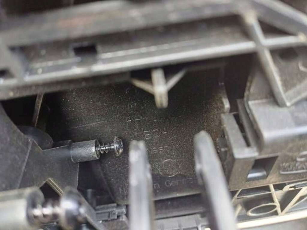 фото №7, M31 audi a4 b9 8w0807771 усилитель поперечина передний